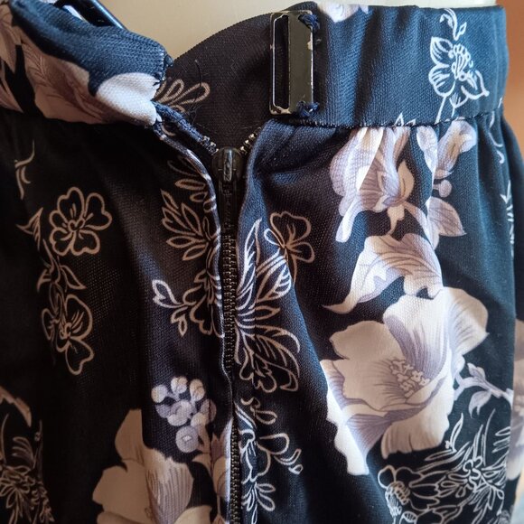 24" Vintage Skirt Handmade 70's Boho Floral Black & White Midi Side Zipper Hook - Picture 4 of 5